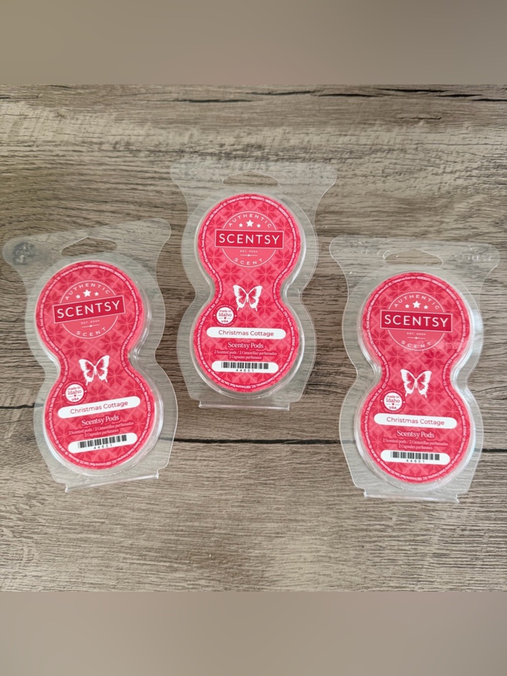 Scentsy Pods Christmas Cottage New HOLIDAY COLLECTION lot of 3 Twin Packs Red